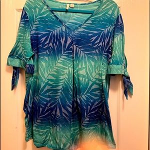 Cute lightweight summer top